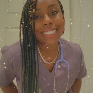 Meet your Posher, Briana